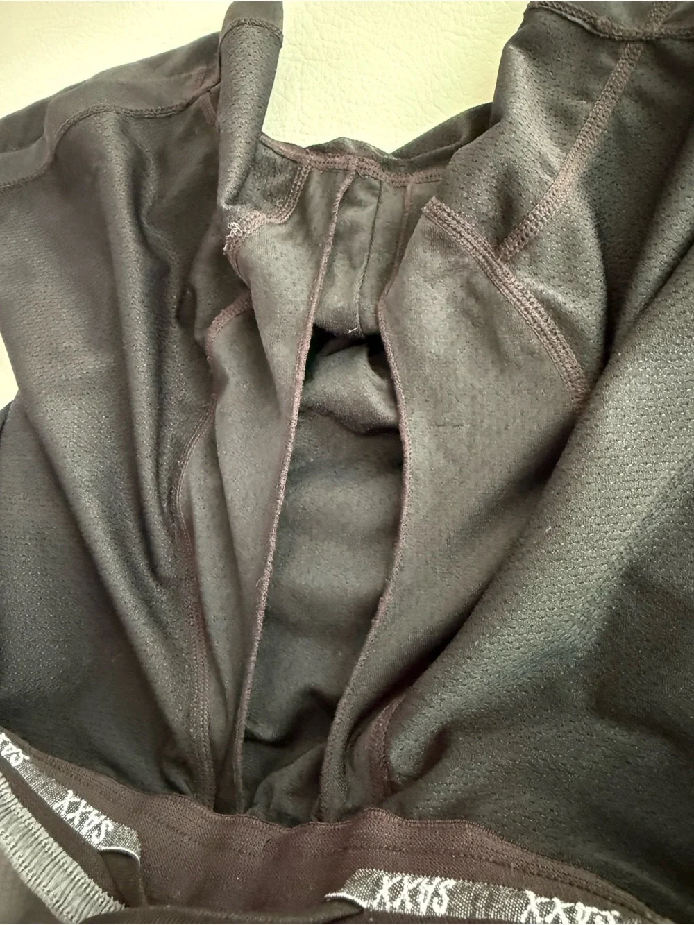 Saxx Kinetic Sport 2N1 Athletic Grey Shorts Men’s Medium with Shorts Liner